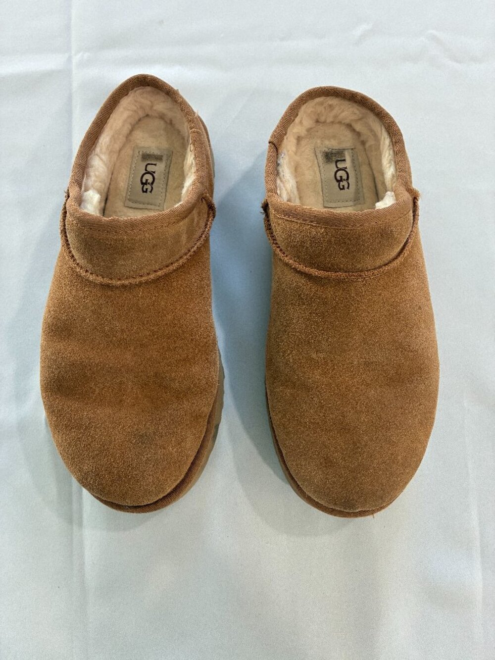 UGG clogg/slipper